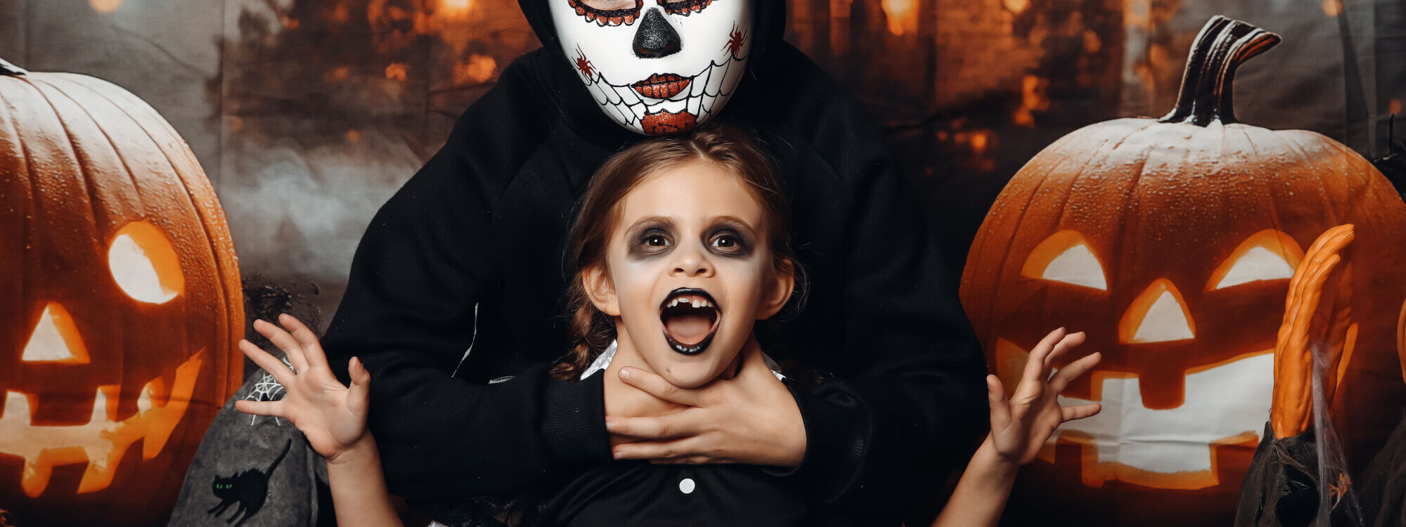 5D4_8814 2000X750 | Gaël Photographe Réserve ta mini-séance Halloween Seloncourt